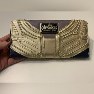 Marvel Avengers Infinity War Thanos Gauntlet‎ wallet nwt
